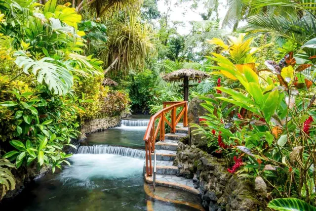 Luxury hot springs pools in Tabacon Resort