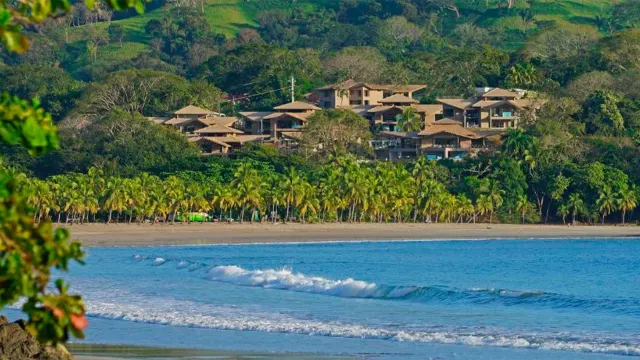 Nammbu bungalows on the beachfront of Playa Carrillo