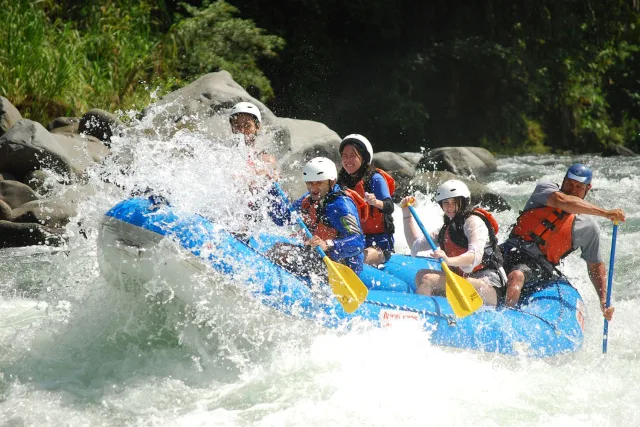 pacuare-whitewater-rafting-pure-adrenaline.jpg